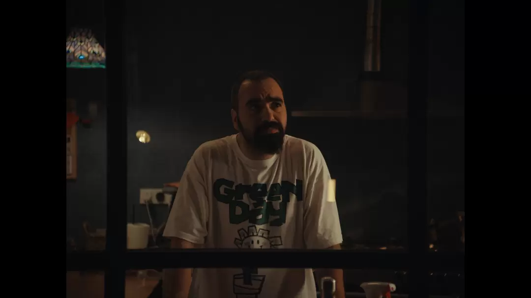 玻璃與炸彈-圖片